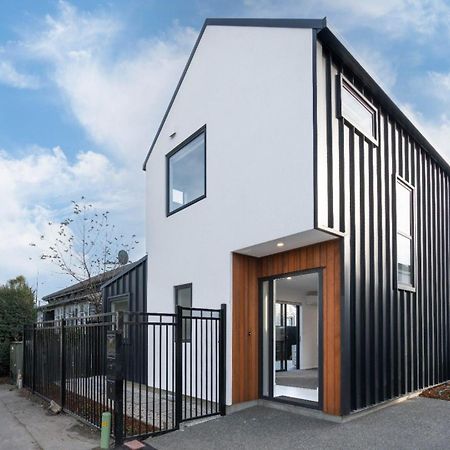 Brand New Close To Cbd 3 Bed 3 Bath With Garage Christchurch Dış mekan fotoğraf